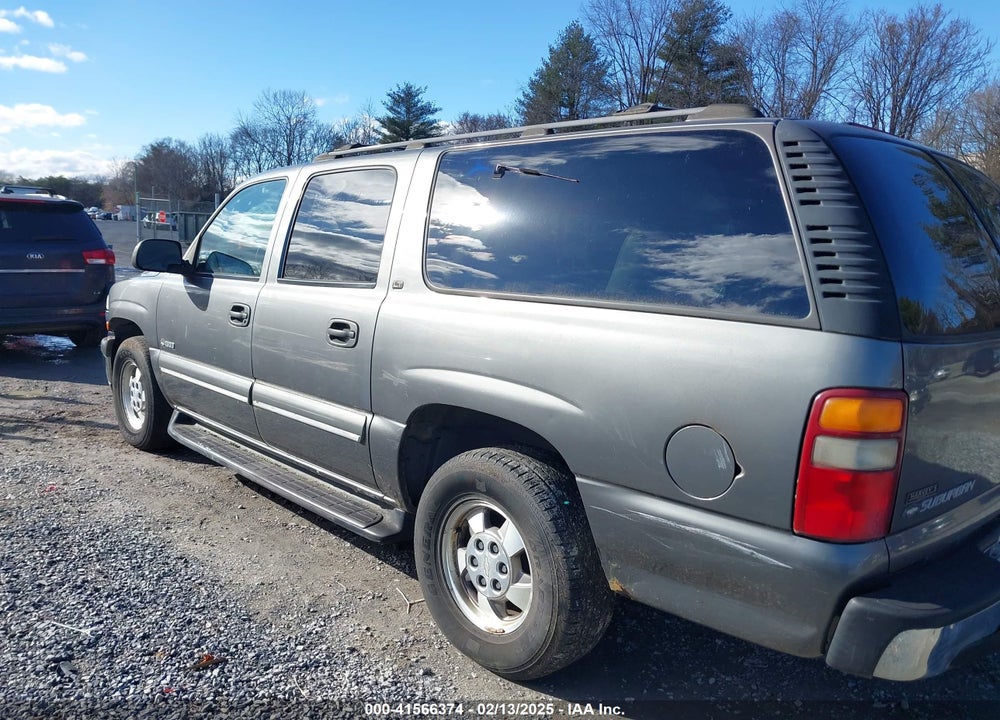 2001 CHEVROLET SUBURBAN 1500 LT VIN: 3GNFK16T81G128079