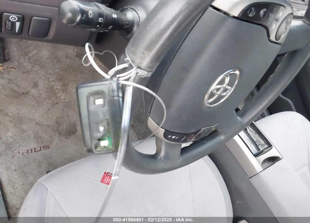 2005 TOYOTA PRIUS VIN: JTDKB20UX53078969