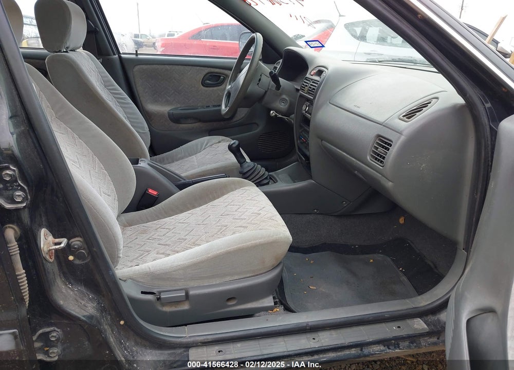 2000 SUZUKI ESTEEM VIN: JS2GB41S9Y5182768