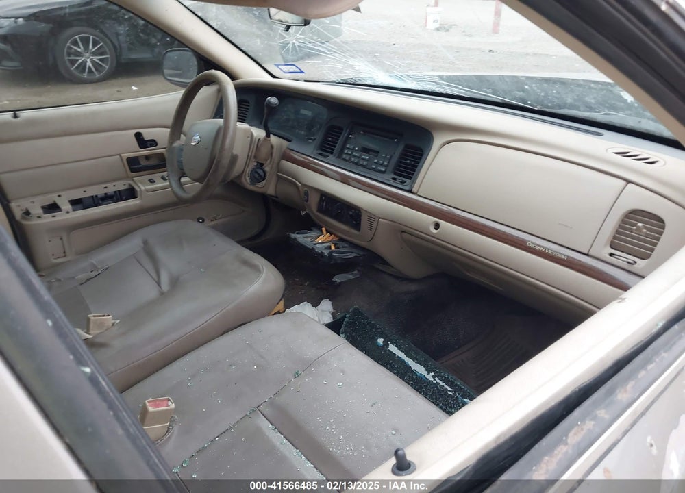 2006 FORD CROWN VICTORIA VIN: 2FAFP73V96X140649