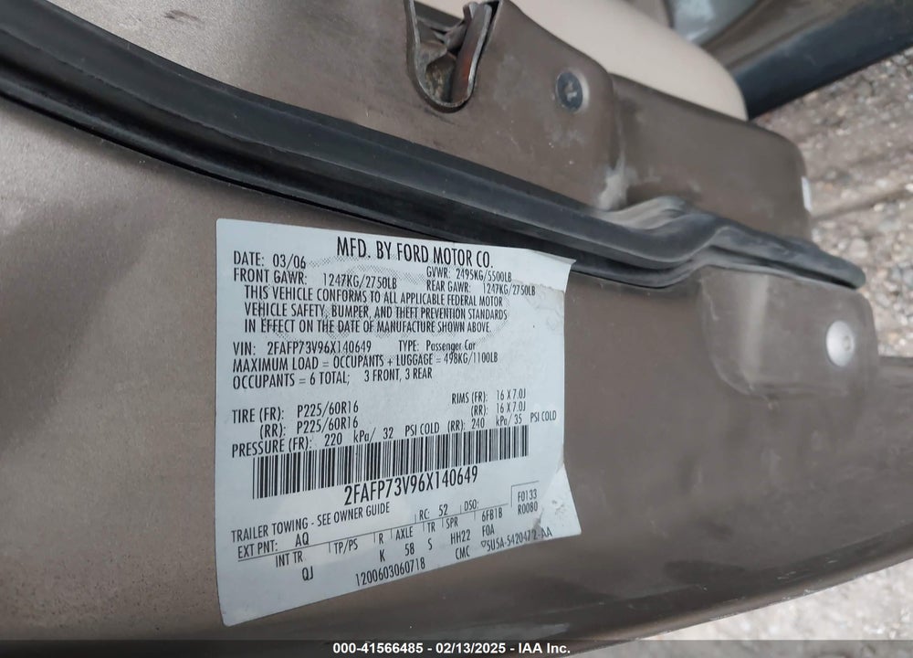 2006 FORD CROWN VICTORIA VIN: 2FAFP73V96X140649