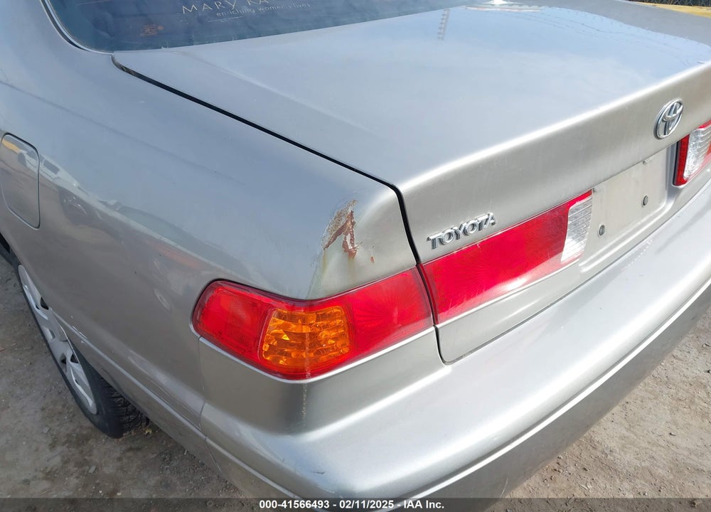 2000 TOYOTA CAMRY CE VIN: 4T1BG22K7YU653312