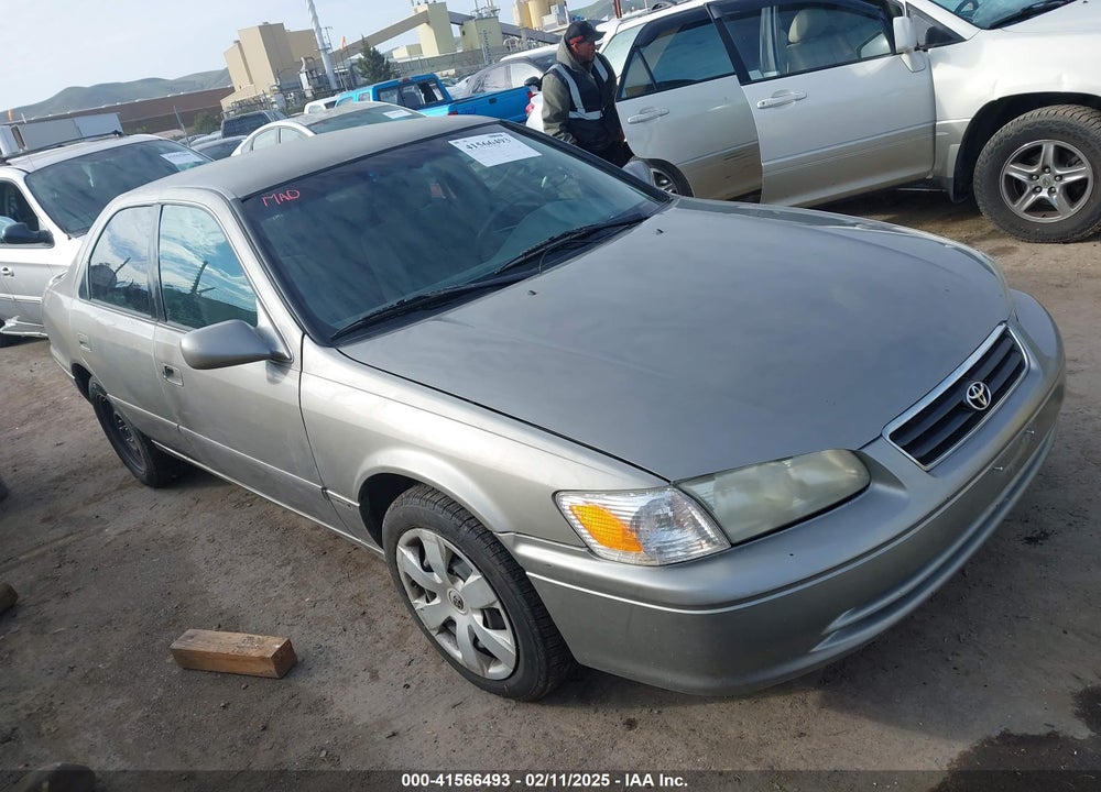 2000 TOYOTA CAMRY CE VIN: 4T1BG22K7YU653312