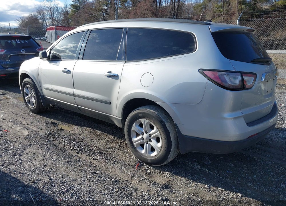 2015 CHEVROLET TRAVERSE LS VIN: 1GNKRFKDXFJ346701