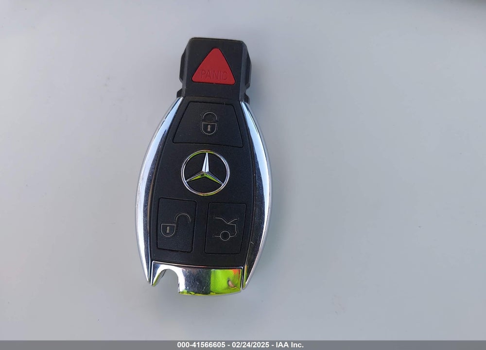 2016 MERCEDES-BENZ GLA VIN: WDCTG4GB2GJ253228