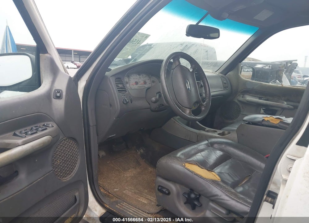 2002 FORD EXPLORER SPORT TRAC VIN: 1FMZU67E02UD56424