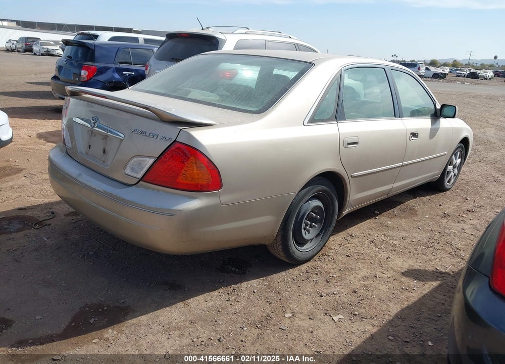2002 TOYOTA AVALON XLS VIN: 4T1BF28BX2U236851