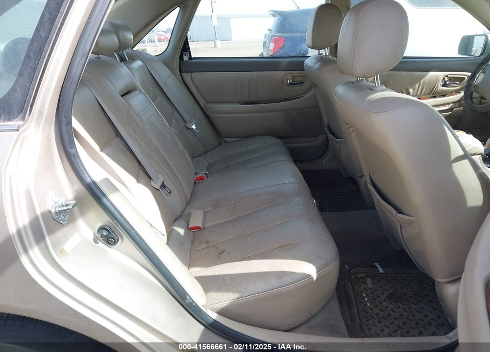 2002 TOYOTA AVALON XLS VIN: 4T1BF28BX2U236851