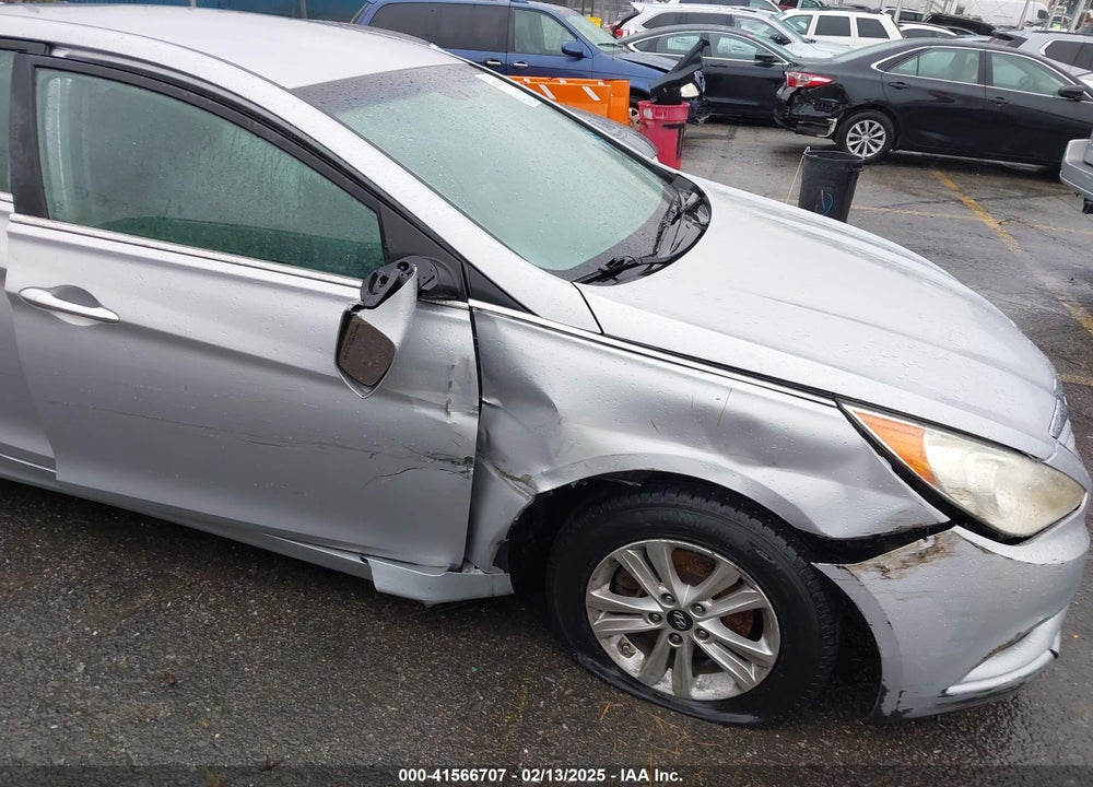 2011 HYUNDAI SONATA GLS VIN: 5NPEB4AC3BH153056
