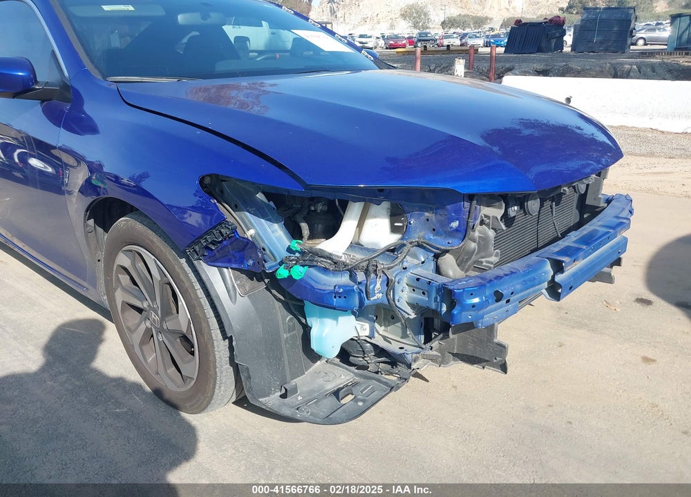 2017 HONDA ACCORD VIN: 1HGCT1B36HA007737