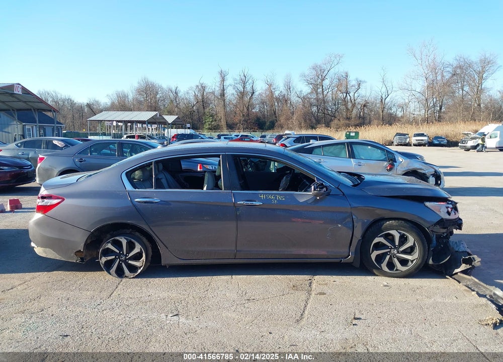 2016 HONDA ACCORD VIN: 1HGCR2F85GA033402