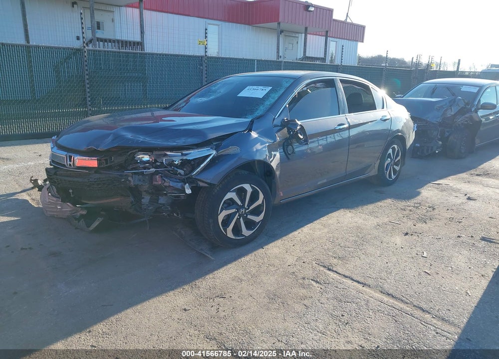 2016 HONDA ACCORD VIN: 1HGCR2F85GA033402