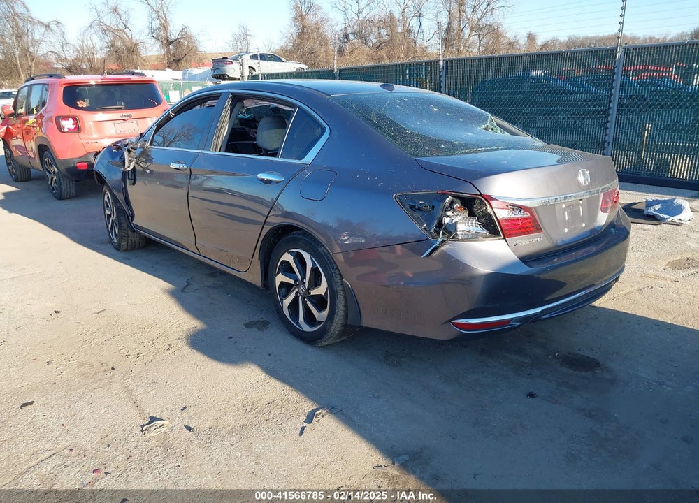 2016 HONDA ACCORD VIN: 1HGCR2F85GA033402