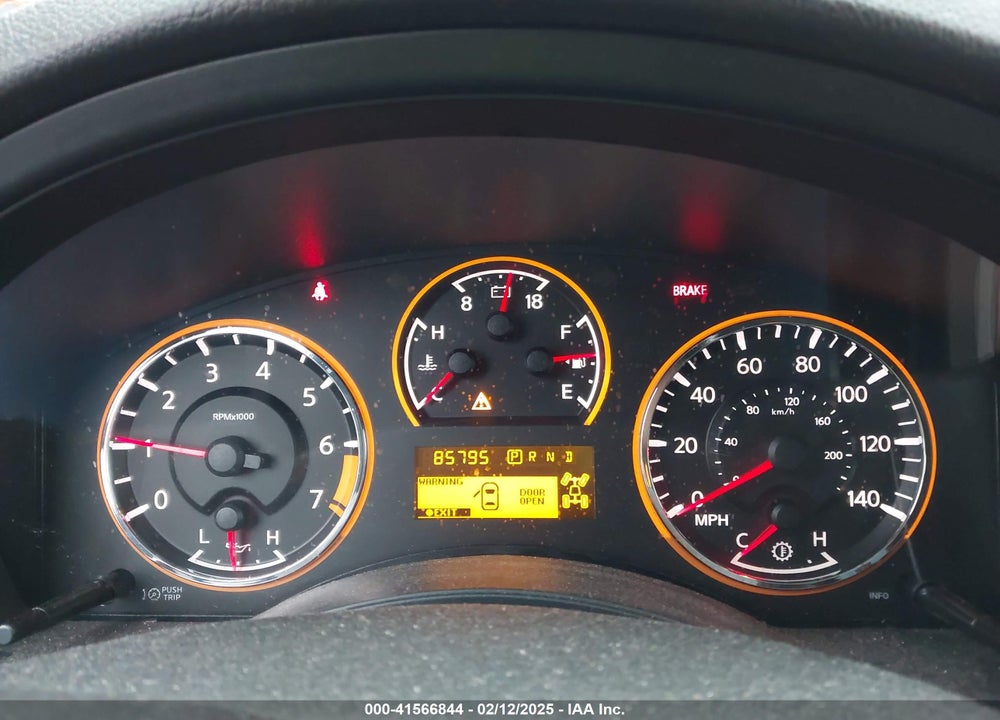 2013 NISSAN ARMADA SL VIN: 5N1BA0NC5DN608500