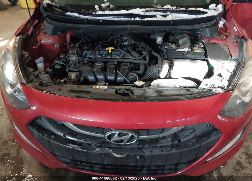 2014 HYUNDAI ELANTRA GT VIN: KMHD35LH1EU209301