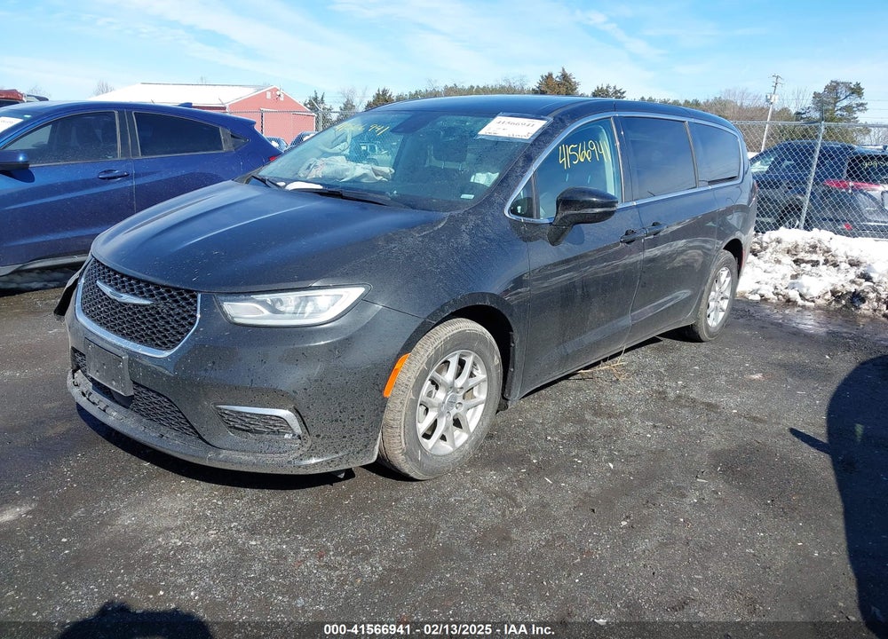 2024 CHRYSLER PACIFICA TOURING L VIN: 2C4RC1BG5RR151921