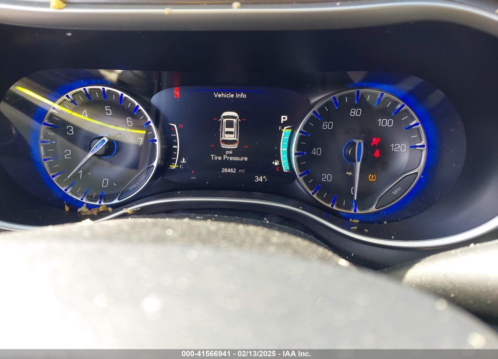 2024 CHRYSLER PACIFICA TOURING L VIN: 2C4RC1BG5RR151921