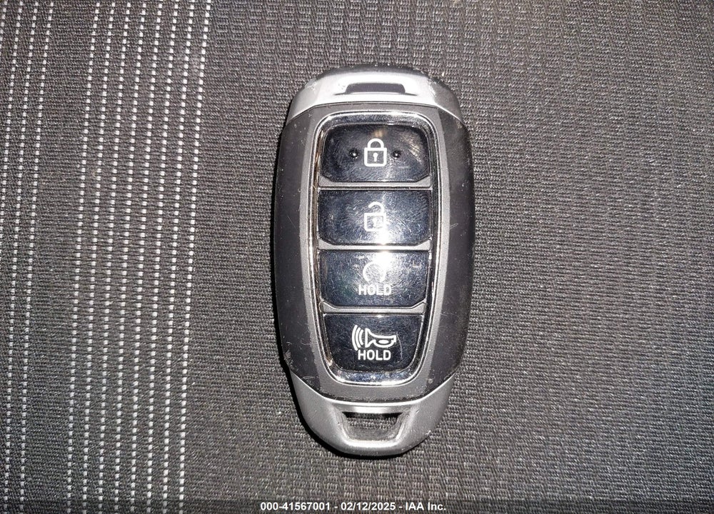 2024 HYUNDAI VENUE SEL VIN: KMHRC8A36RU330944
