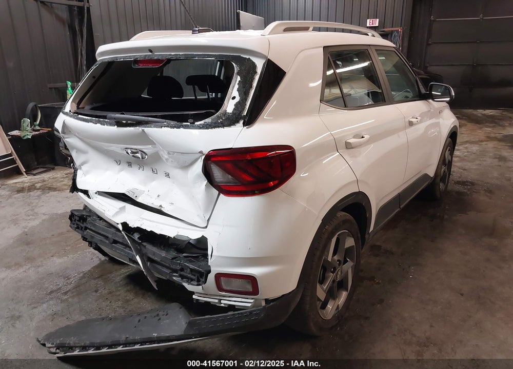 2024 HYUNDAI VENUE SEL VIN: KMHRC8A36RU330944