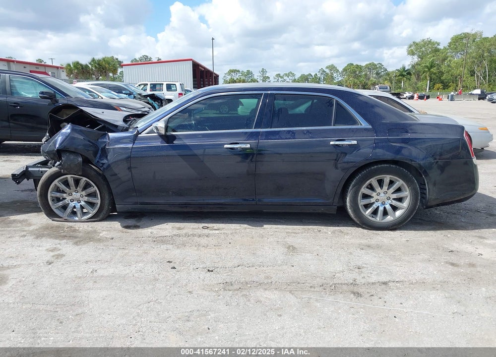 2011 CHRYSLER 300 LIMITED VIN: 2C3CA5CG2BH559312