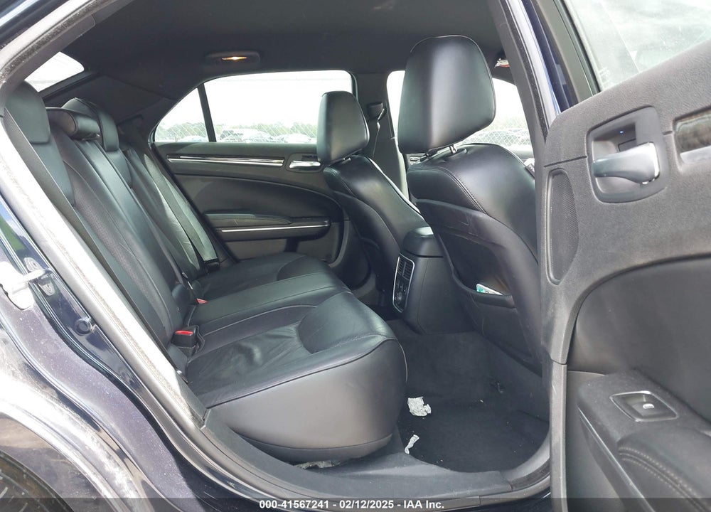 2011 CHRYSLER 300 LIMITED VIN: 2C3CA5CG2BH559312