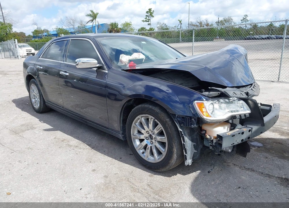 2011 CHRYSLER 300 LIMITED VIN: 2C3CA5CG2BH559312