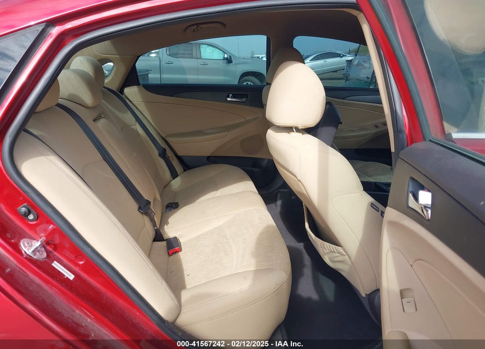 2011 HYUNDAI SONATA VIN: 5NPEB4AC8BH050764