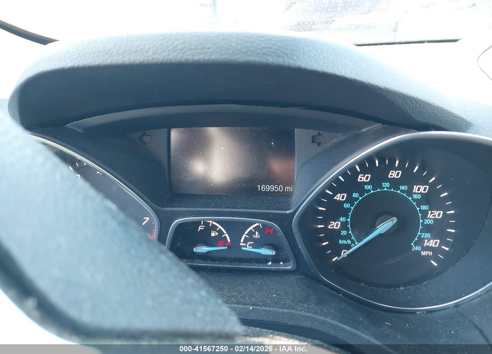 2016 FORD ESCAPE VIN: 1FMCU0F77GUA57185