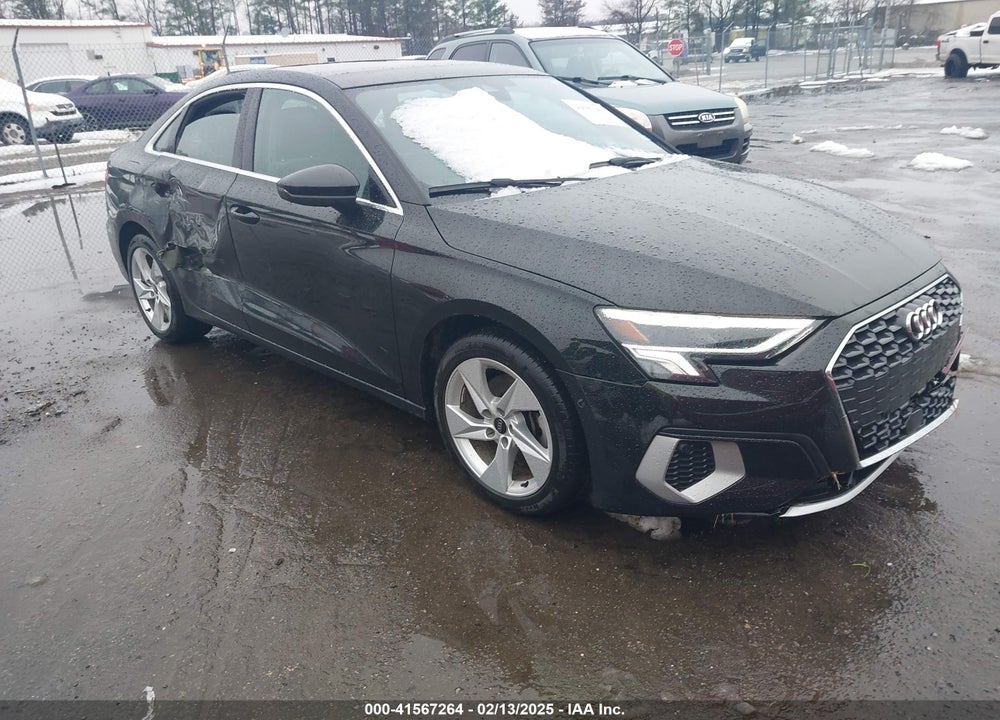 2024 AUDI A3 PREMIUM 40 TFSI FRONT-WHEEL DRIVE S TRONIC VIN: WAUAUDGY8RA077649