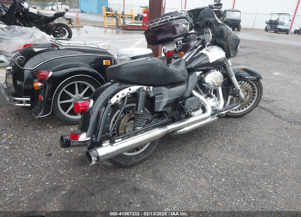 2012 HARLEY-DAVIDSON FLHTCU ULTRA CLASSIC ELECTRA GLD VIN: 1HD1FCM14CB677096