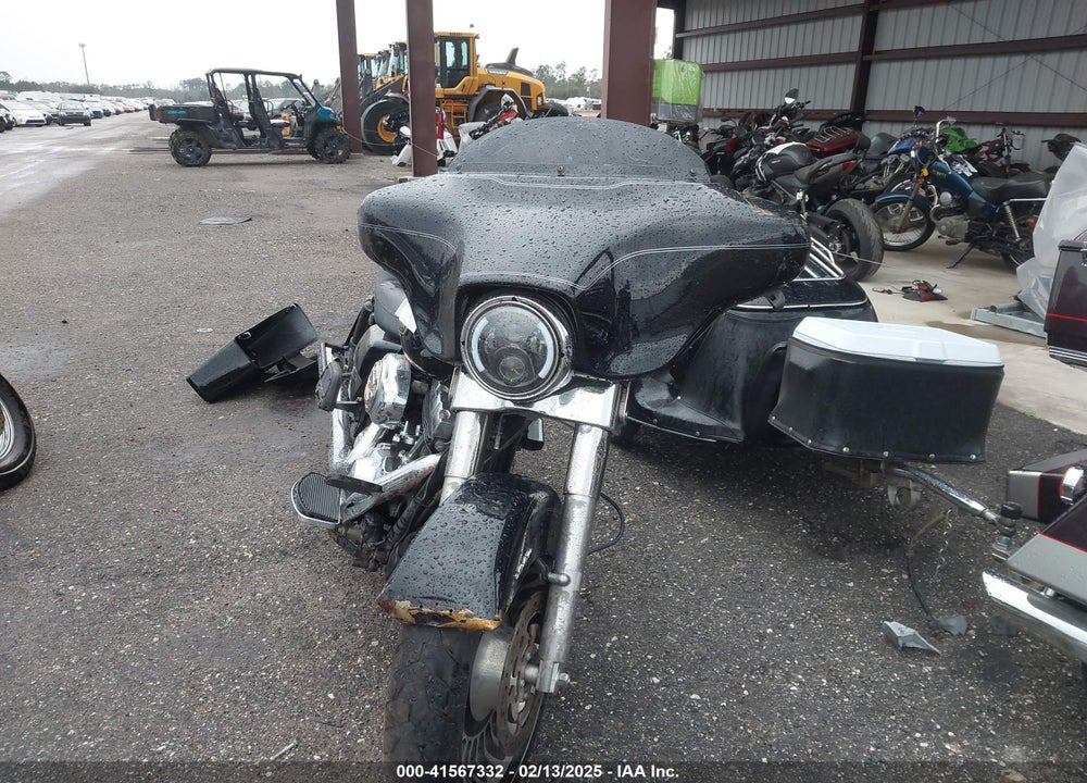 2012 HARLEY-DAVIDSON FLHTCU ULTRA CLASSIC ELECTRA GLD VIN: 1HD1FCM14CB677096