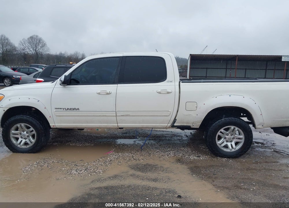 2005 TOYOTA TUNDRA DOUBLE CAB SR5 VIN: 5TBDT44175S478853