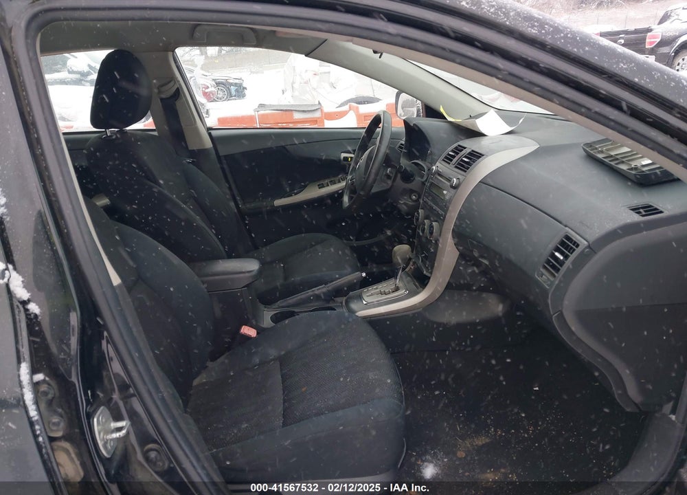2011 TOYOTA COROLLA VIN: 2T1BU4EE4BC580452