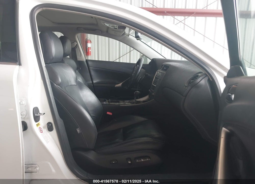 2009 LEXUS IS 250 VIN: JTHBK262792090478