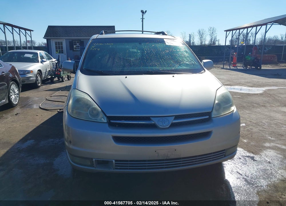 2004 TOYOTA SIENNA VIN: 5TDZA22C44S124279