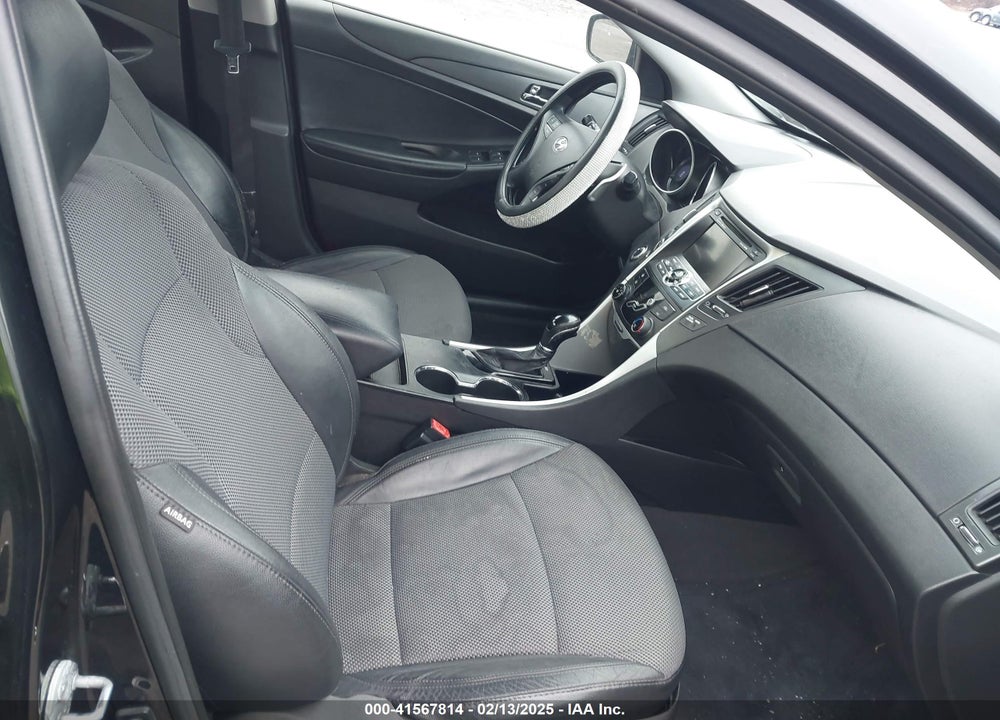 2011 HYUNDAI SONATA SE VIN: 5NPEC4AC8BH050292