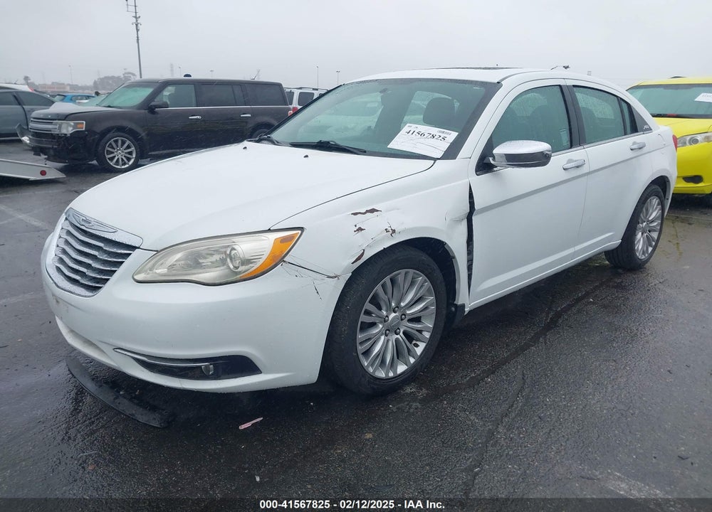 2012 CHRYSLER 200 VIN: 1C3CCBCG5CN125838
