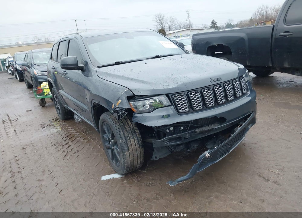 2018 JEEP GRAND CHEROKEE VIN: 1C4RJFAGXJC137045