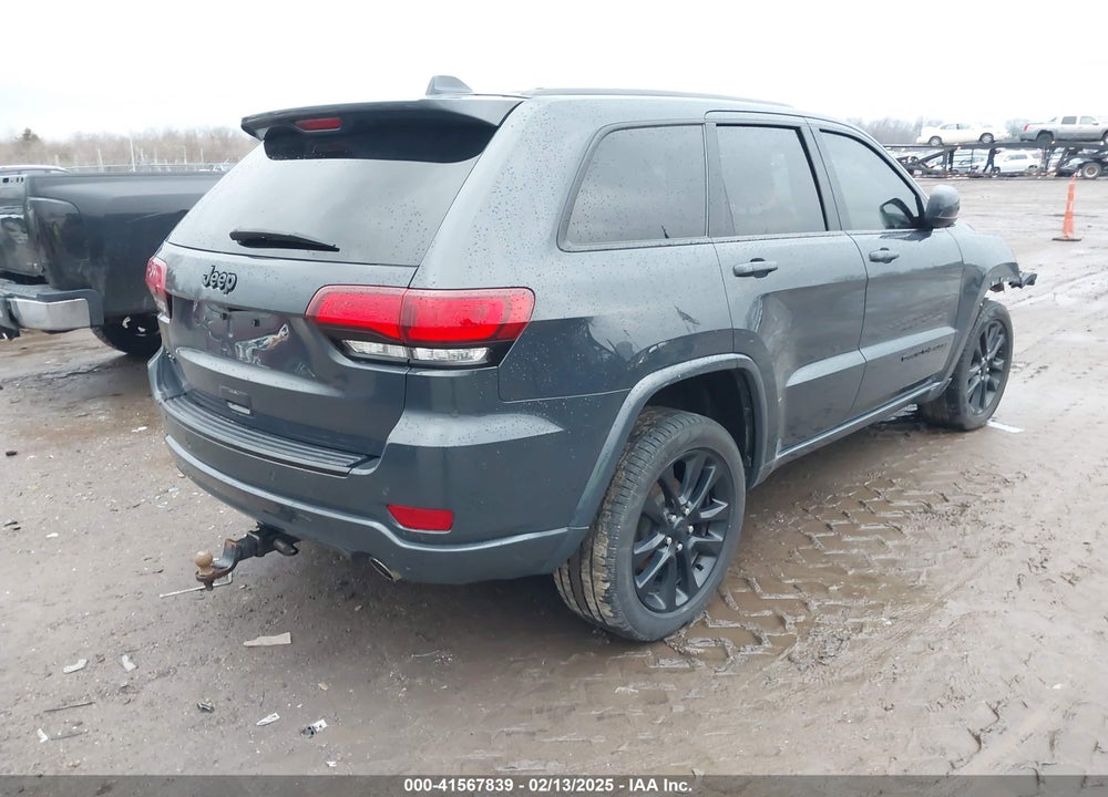 2018 JEEP GRAND CHEROKEE VIN: 1C4RJFAGXJC137045