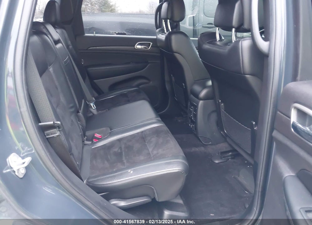 2018 JEEP GRAND CHEROKEE VIN: 1C4RJFAGXJC137045