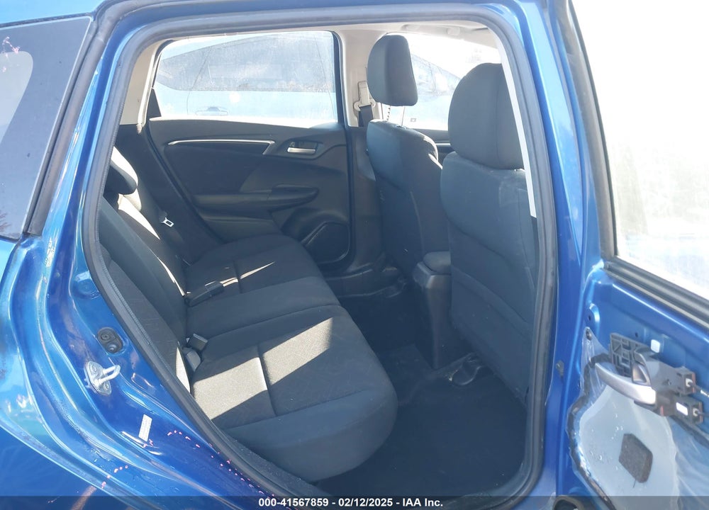 2016 HONDA FIT VIN: JHMGK5H72GS008525