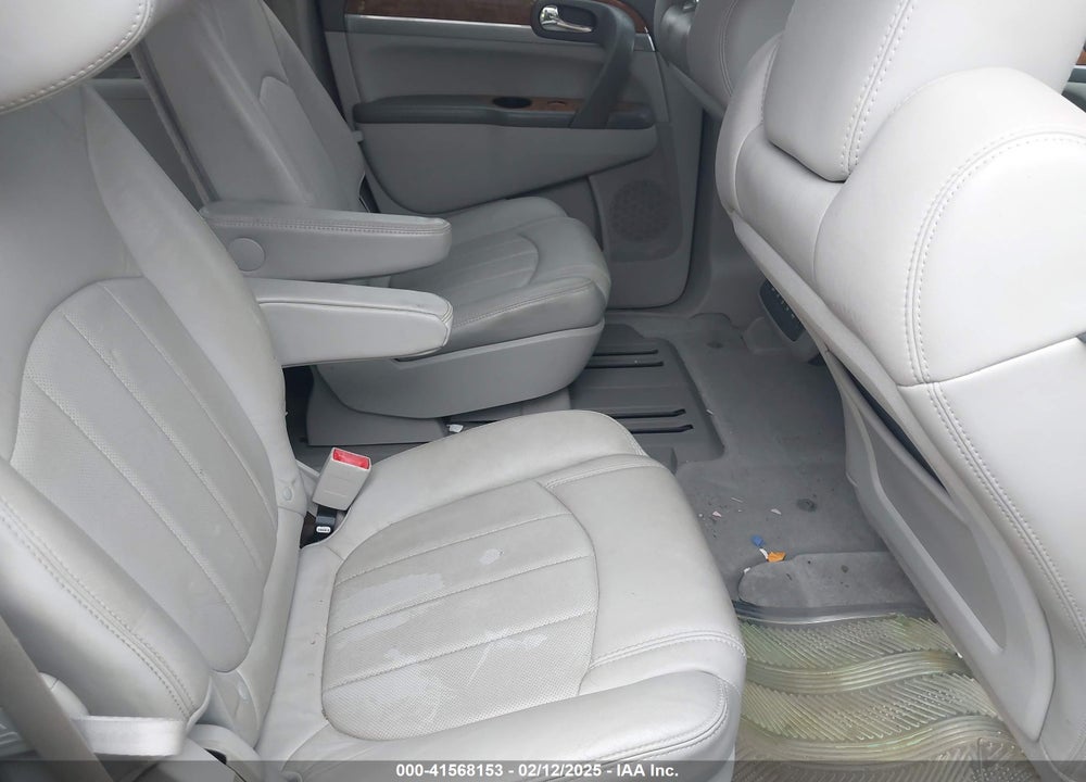 2011 BUICK ENCLAVE 1XL VIN: 5GAKRBED8BJ106362