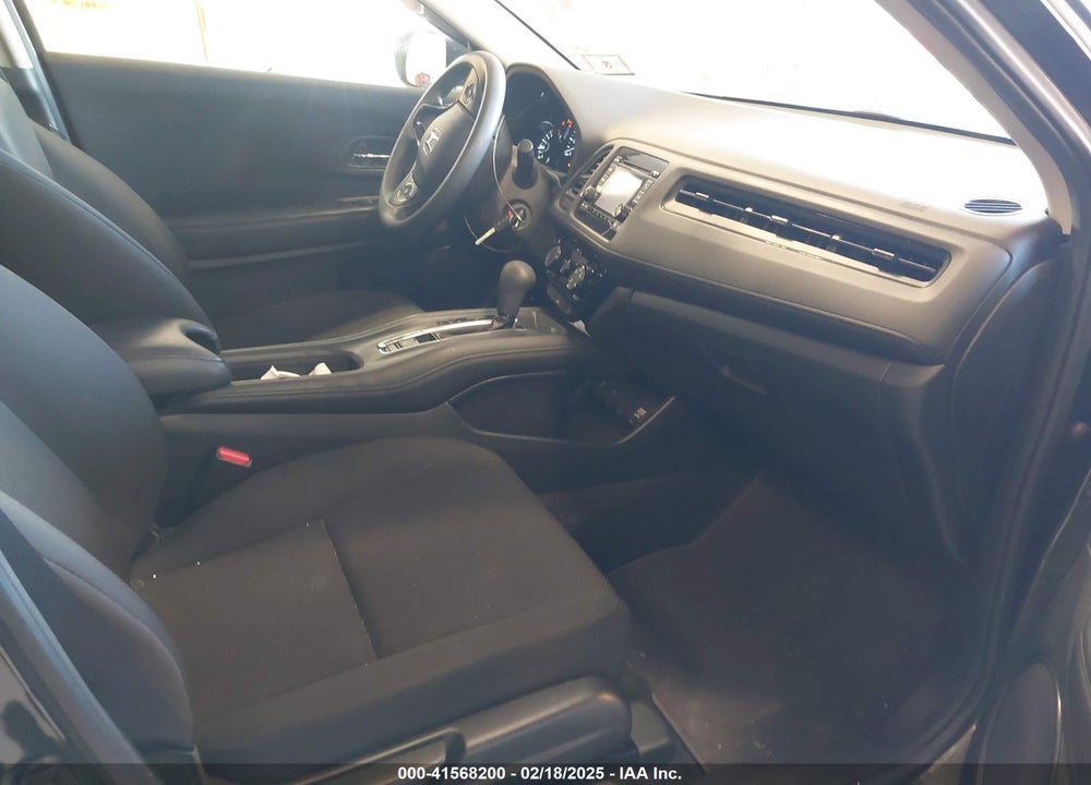 2016 HONDA HR-V LX VIN: 3CZRU6H35GM756602