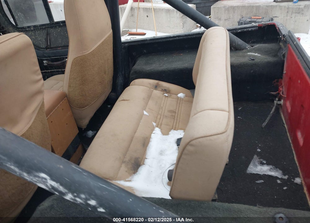 1991 JEEP WRANGLER / YJ RENEGADE VIN: 2J4FY69S7MJ130100