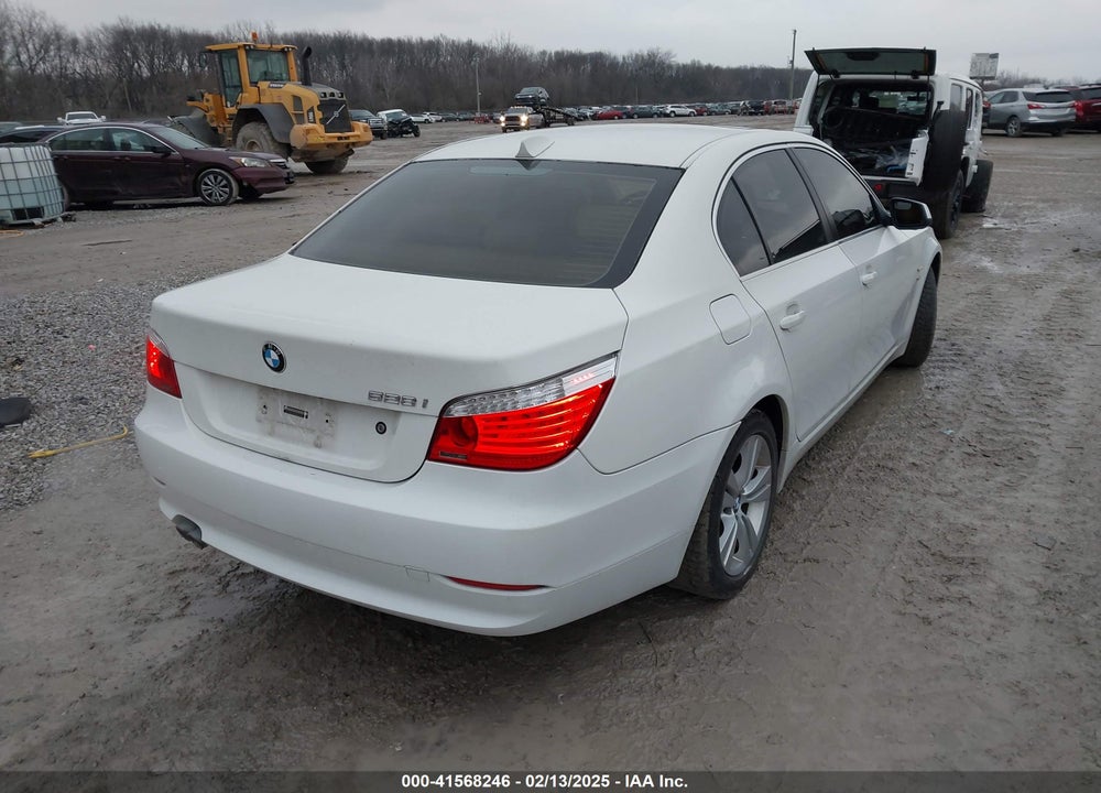 2010 BMW 528 VIN: WBANV1C52AC444725