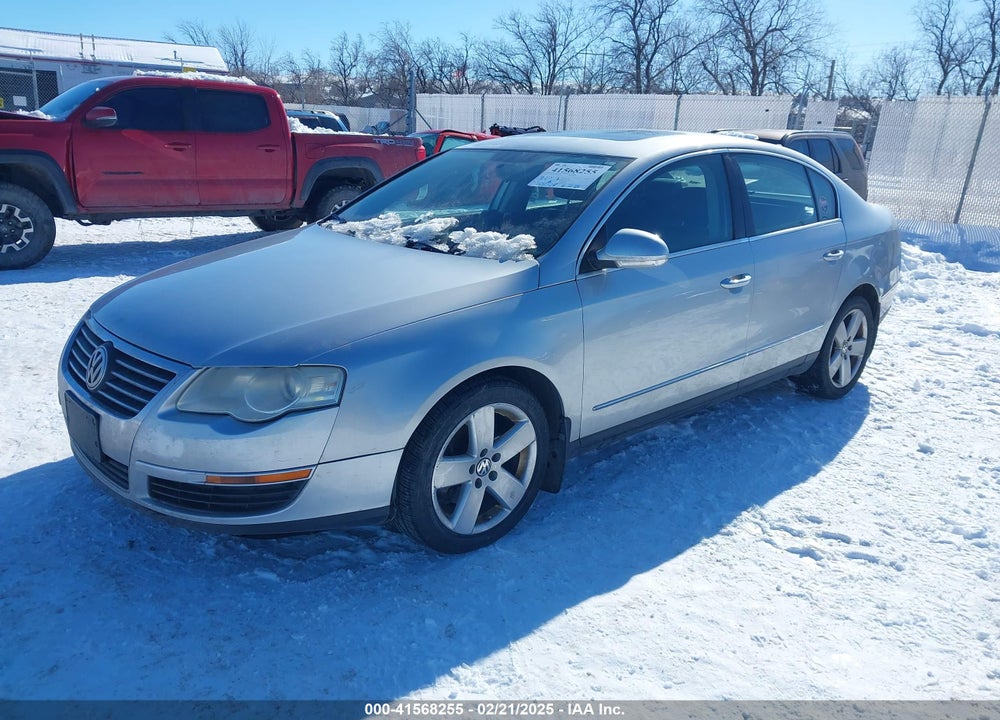 2008 VOLKSWAGEN PASSAT KOMFORT VIN: WVWAK93C78E077956