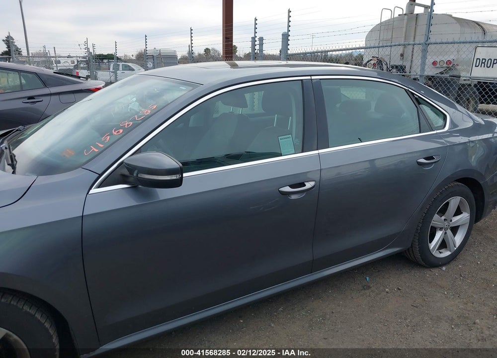2013 VOLKSWAGEN PASSAT 2.5L SE VIN: 1VWBP7A34DC145601