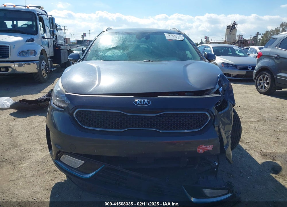 2018 KIA NIRO PLUG-IN HYBRID EX PREMIUM VIN: KNDCC3LD3J5144117