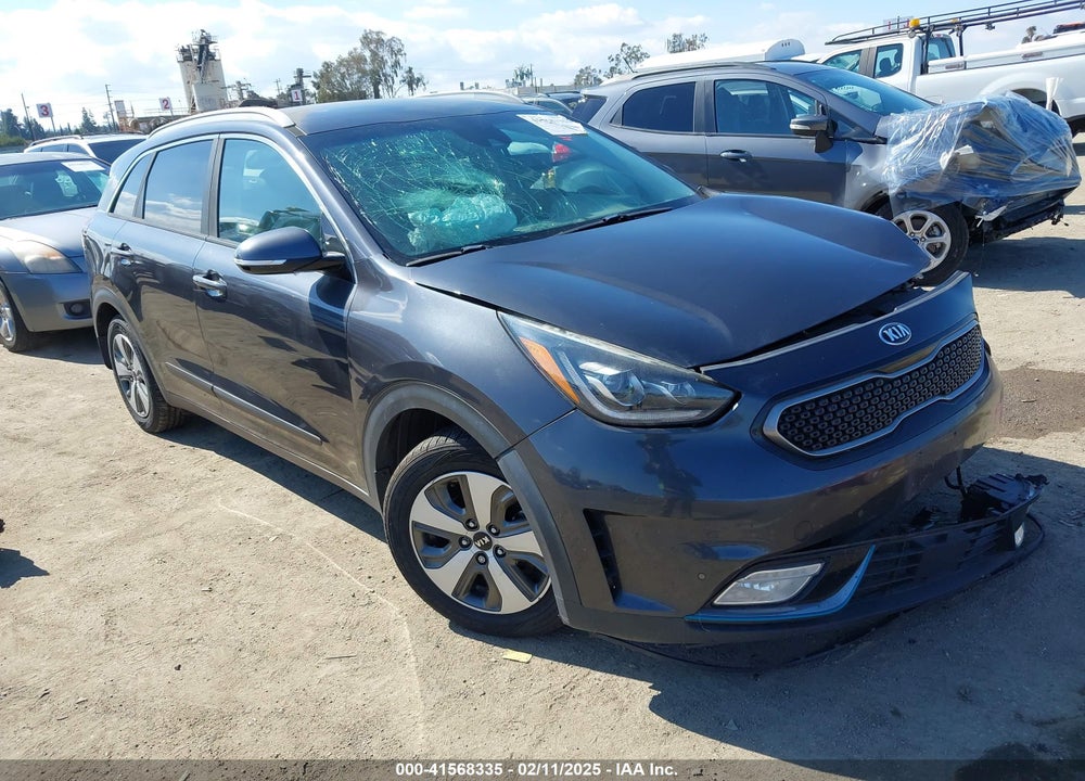 2018 KIA NIRO PLUG-IN HYBRID EX PREMIUM VIN: KNDCC3LD3J5144117