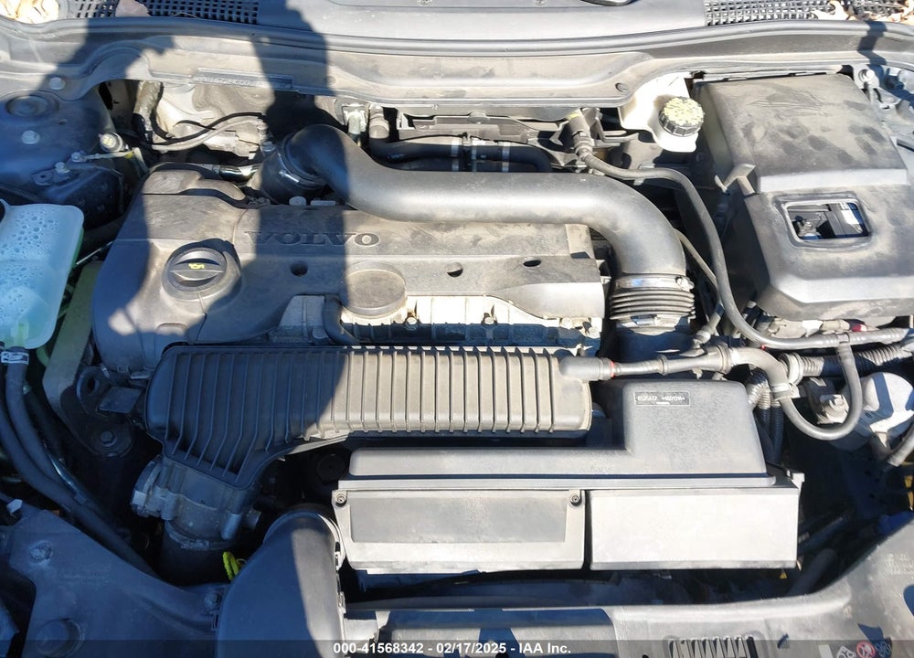 2013 VOLVO C70 VIN: YV1672MC0DJ138797